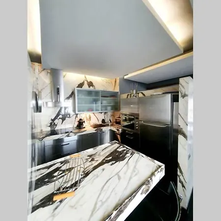 Apartamento Atico Singular En El Centro Histórico.