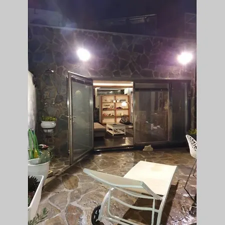 Atico Singular En El Centro Histórico. Apartamento *